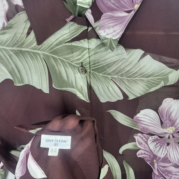 Tommy Bahama Tropical Floral 100% Silk Long Sleeve Sheer Button Down Shirt - Picture 5 of 13